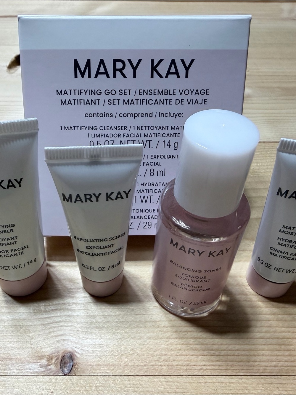 Mary Kay Travel Mattifying Skincare Set with Pink Toner